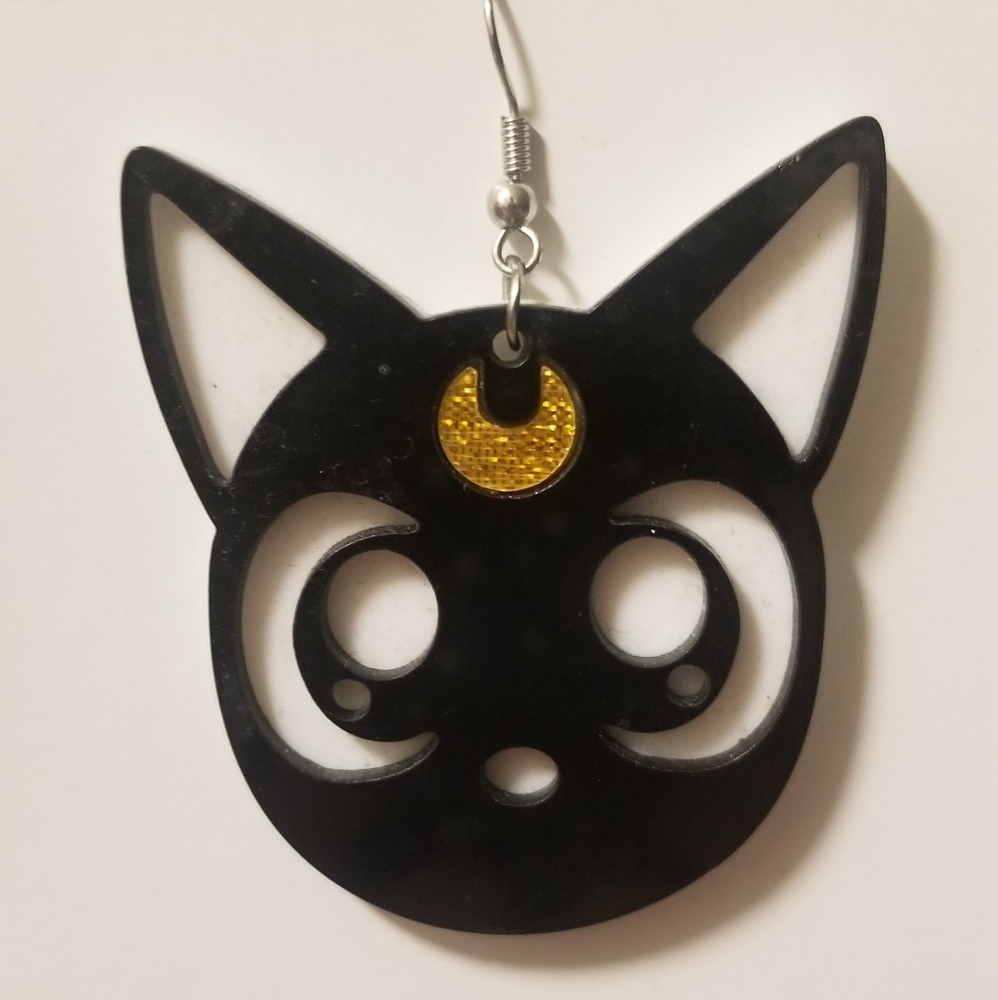Sailor Moon earrings!! - Picture 3 of 3